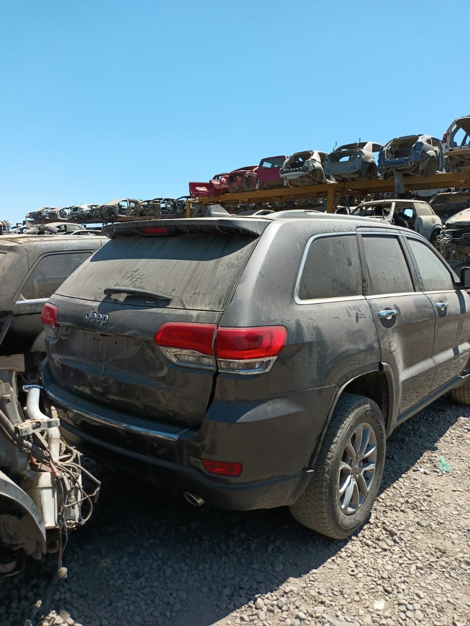  Jeep GRAND CHEROKEE 2015    EN DESARME